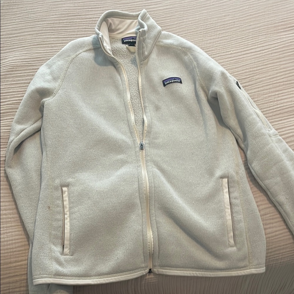 Patagonia Cream-colored Fleece Jacket